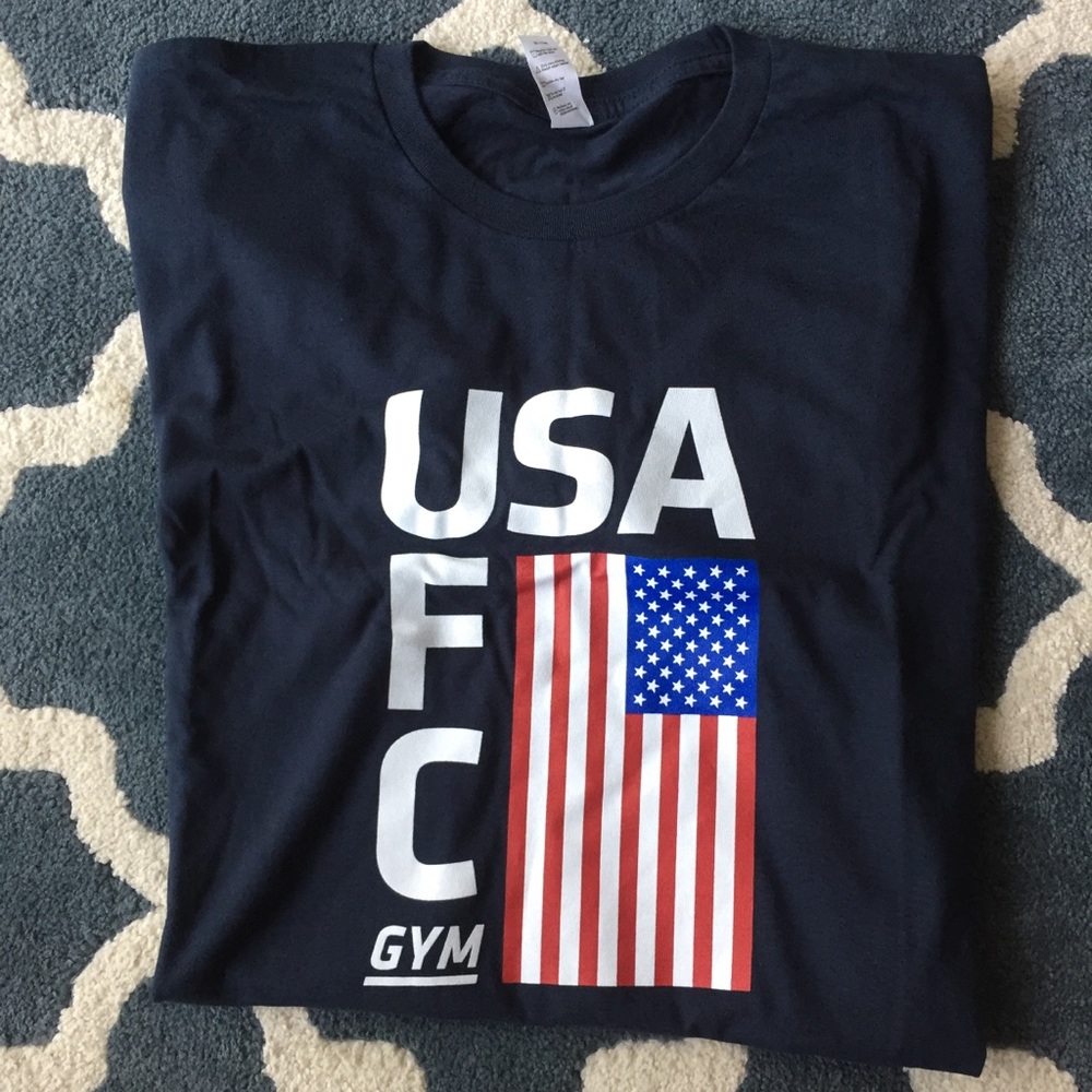 ! UFC shirt, Sz LARGE, NWOT